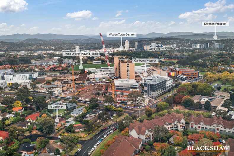 4 Esson Place Garran