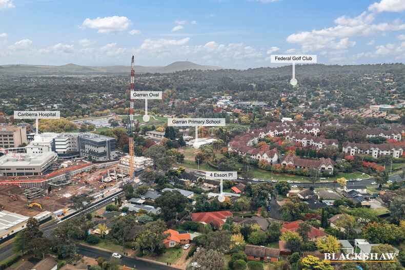 4 Esson Place Garran