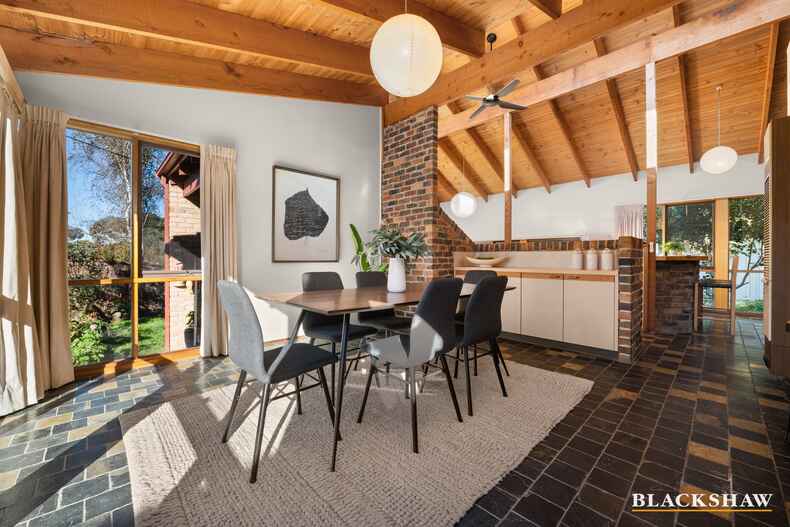 2 Max Henry Crescent Macarthur 2 Max Henry Crescent Macarthur