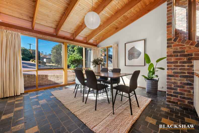 2 Max Henry Crescent Macarthur 2 Max Henry Crescent Macarthur