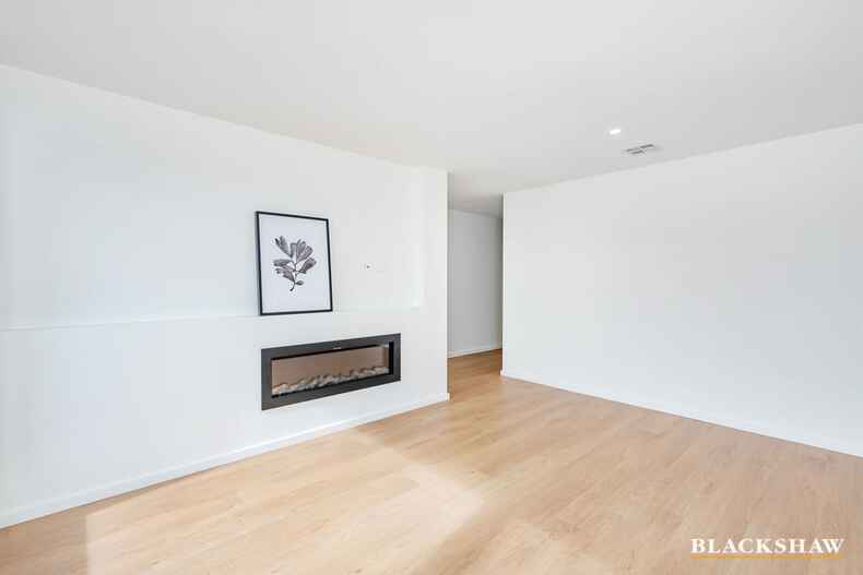 4 Quoll Place Throsby 4 Quoll Place Throsby