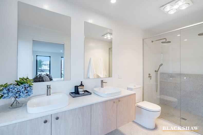 4 Quoll Place Throsby 4 Quoll Place Throsby