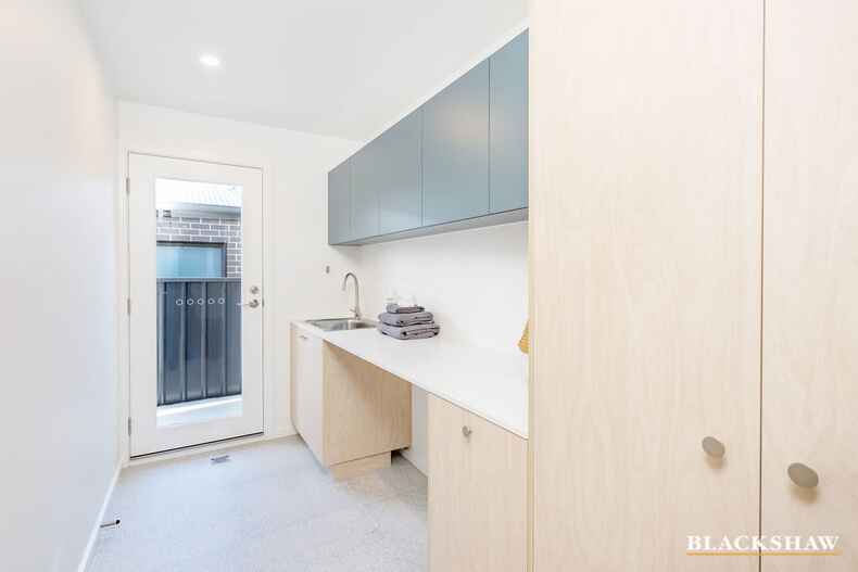 4 Quoll Place Throsby 4 Quoll Place Throsby