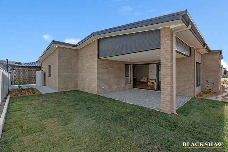 4 Quoll Place Throsby 4 Quoll Place Throsby