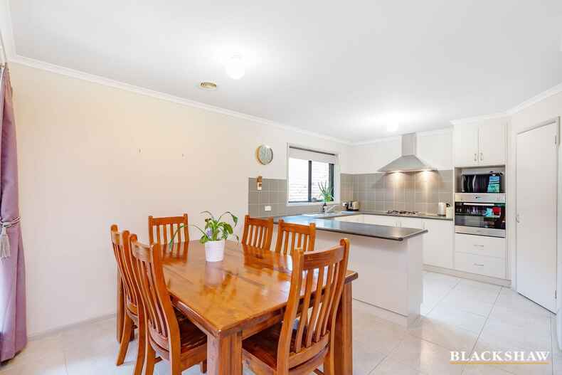 16 Coomera Street Harrison 16 Coomera Street Harrison