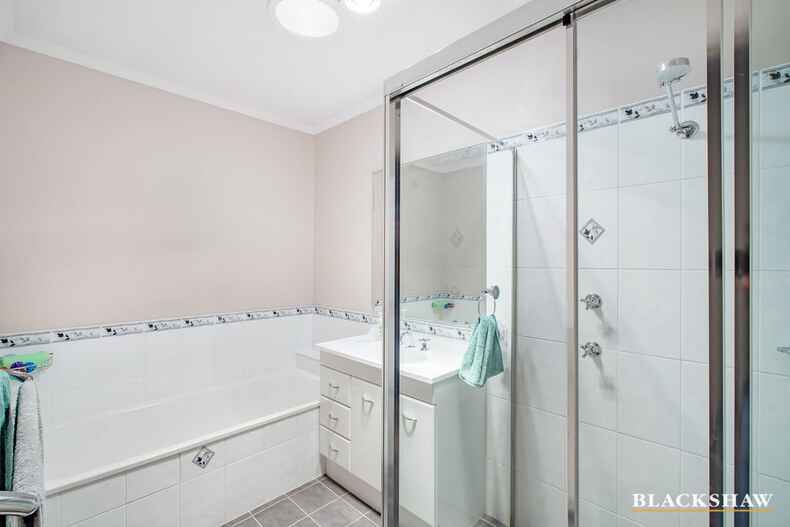 16 Coomera Street Harrison 16 Coomera Street Harrison