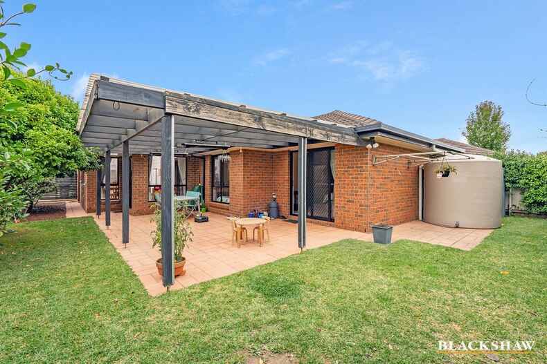 16 Coomera Street Harrison 16 Coomera Street Harrison