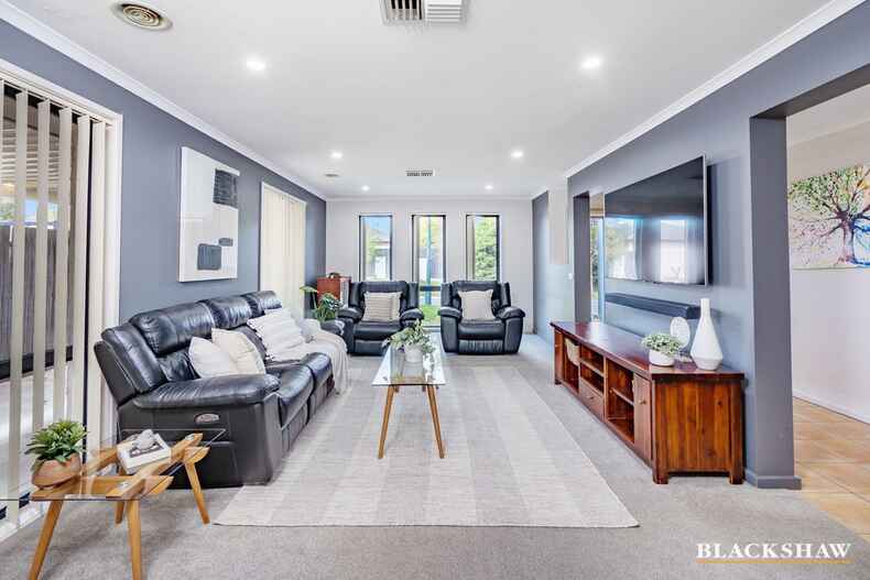 70 Gouldsmith Street Dunlop 70 Gouldsmith Street Dunlop