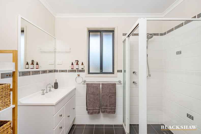 70 Gouldsmith Street Dunlop 70 Gouldsmith Street Dunlop