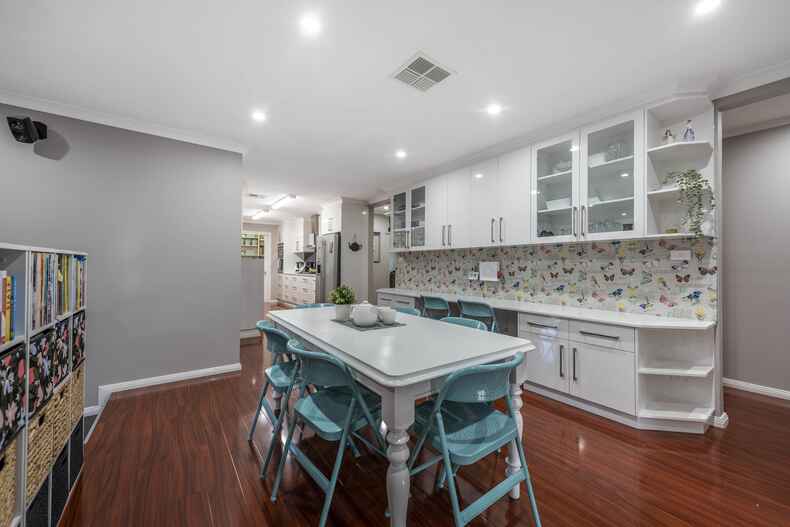 31 Percival Street Holder 31 Percival Street Holder