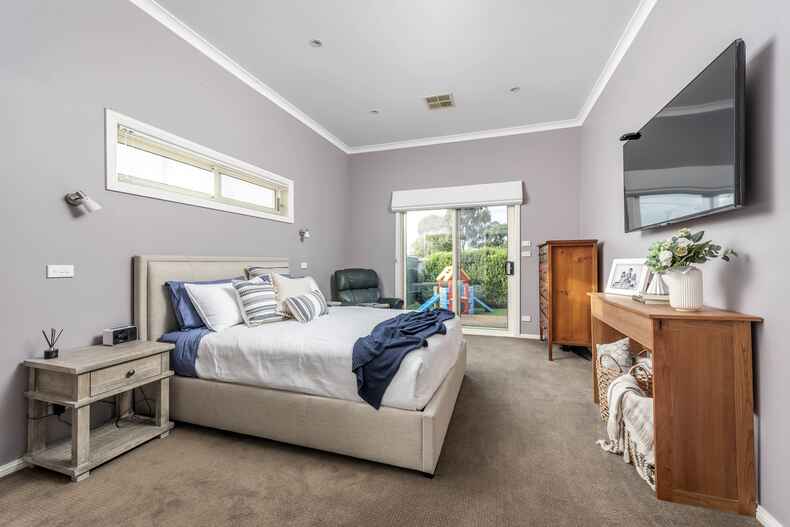 31 Percival Street Holder 31 Percival Street Holder