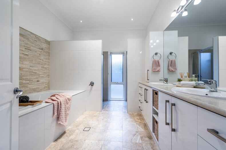 31 Percival Street Holder 31 Percival Street Holder