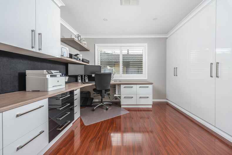 31 Percival Street Holder 31 Percival Street Holder