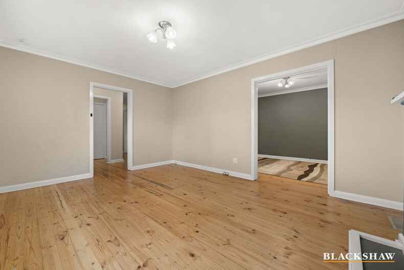 19 Sturt Avenue Narrabundah 19 Sturt Avenue Narrabundah