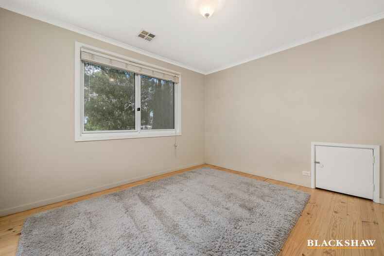 19 Sturt Avenue Narrabundah 19 Sturt Avenue Narrabundah