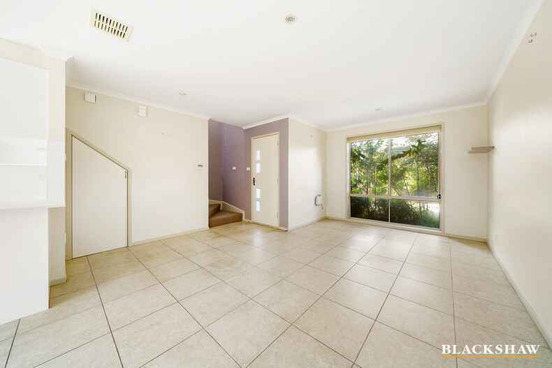 2/41 Ross Road Queanbeyan