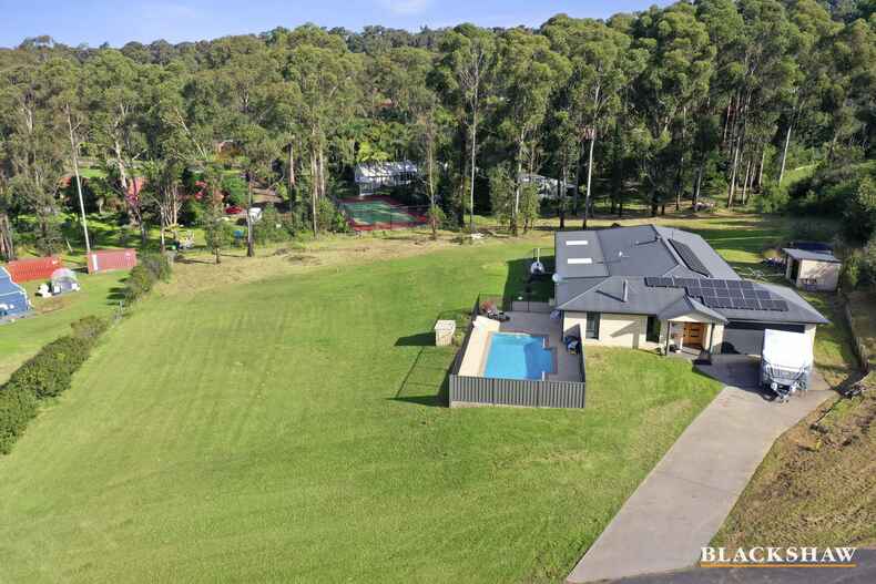 213 George Bass Drive Surf Beach 213 George Bass Drive Surf Beach