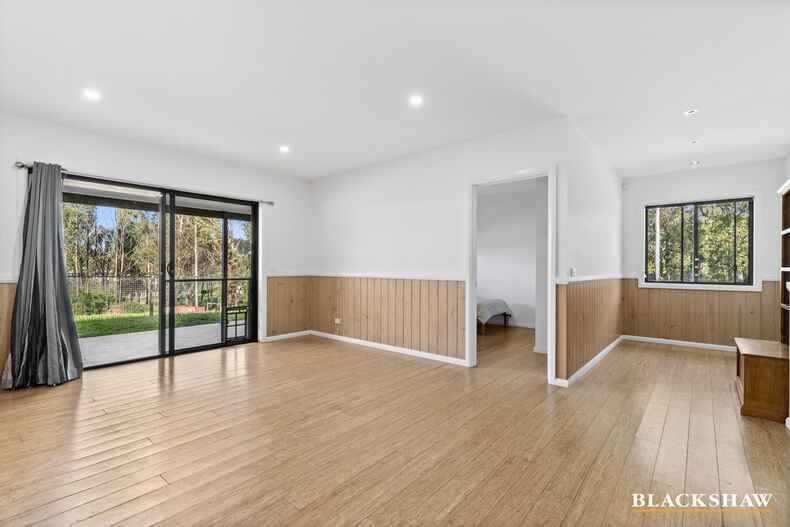 213 George Bass Drive Surf Beach 213 George Bass Drive Surf Beach