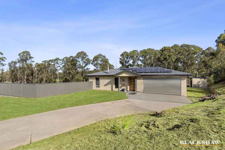 213 George Bass Drive Surf Beach 213 George Bass Drive Surf Beach