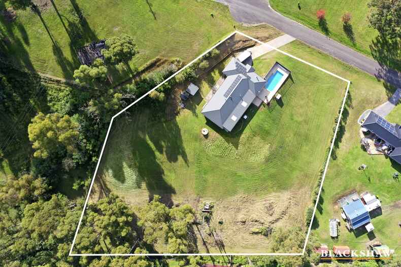 213 George Bass Drive Surf Beach 213 George Bass Drive Surf Beach