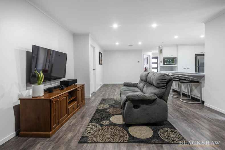 16 Michael Holt Crescent Gordon 16 Michael Holt Crescent Gordon