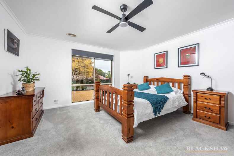 16 Michael Holt Crescent Gordon 16 Michael Holt Crescent Gordon