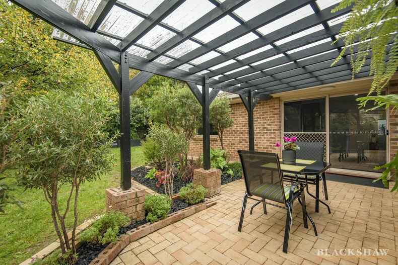 16 Michael Holt Crescent Gordon 16 Michael Holt Crescent Gordon