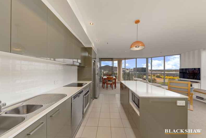 89/3 London Circuit City 89/3 London Circuit City