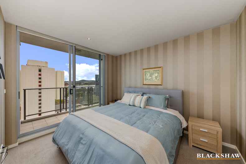 89/3 London Circuit City 89/3 London Circuit City