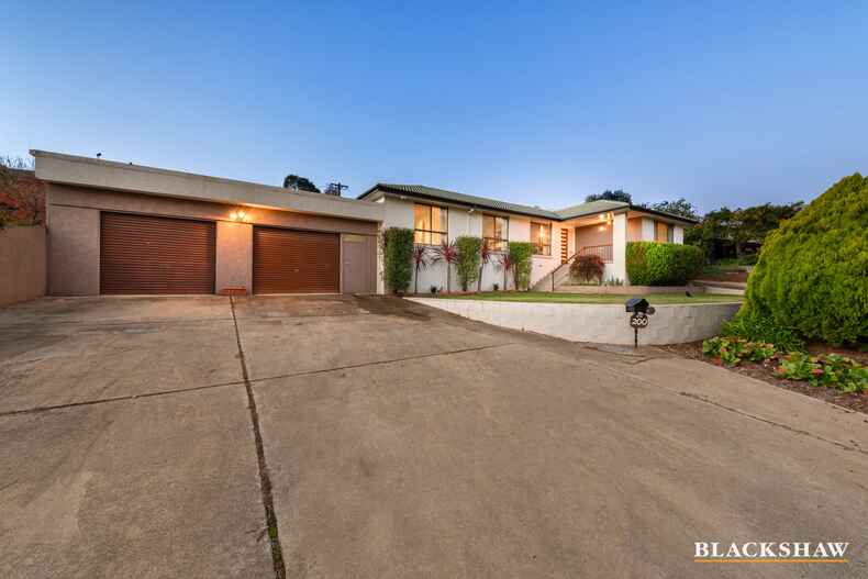 200 Longmore Crescent Wanniassa