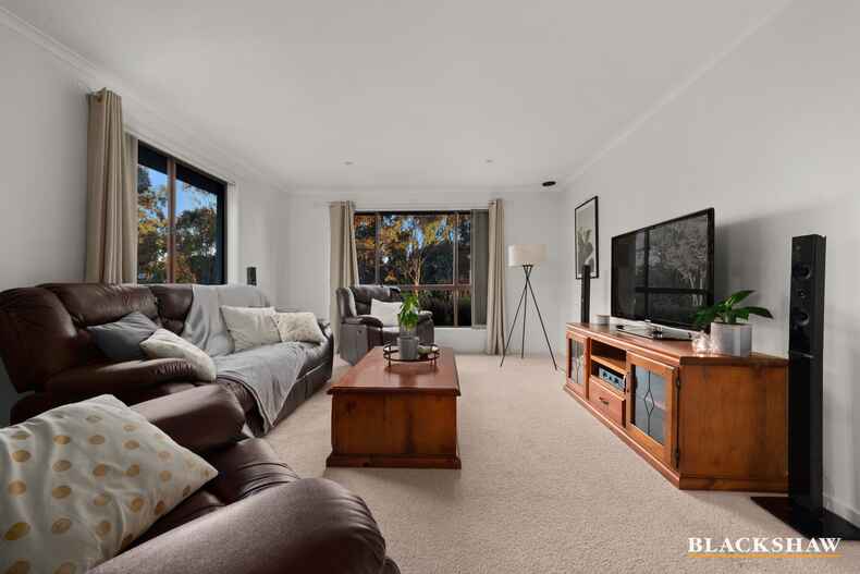 200 Longmore Crescent Wanniassa