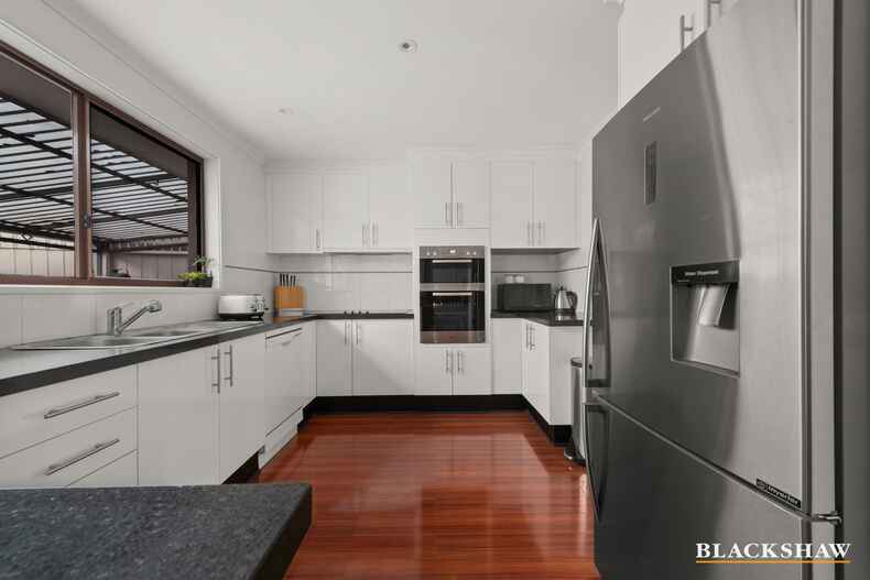 200 Longmore Crescent Wanniassa