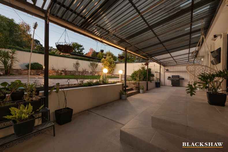 200 Longmore Crescent Wanniassa