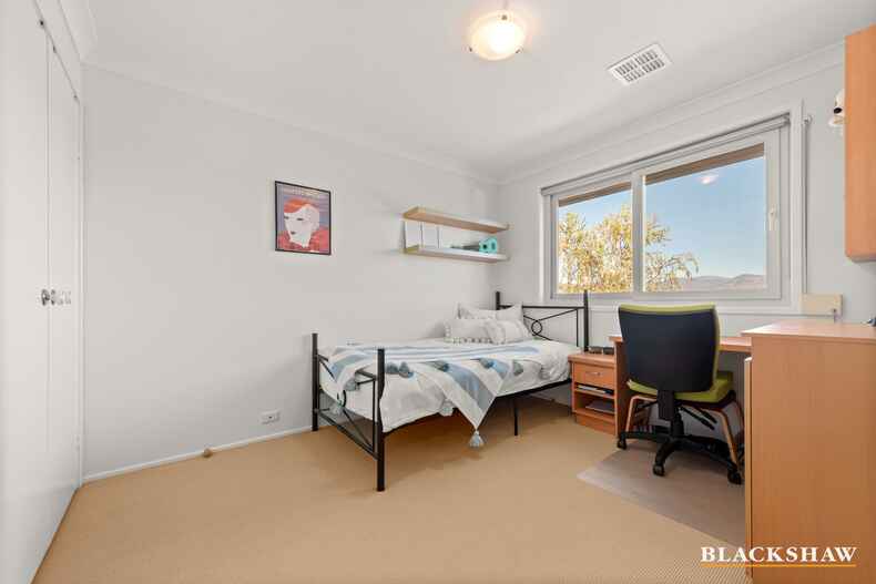 9 Flegg Crescent Gordon 9 Flegg Crescent Gordon