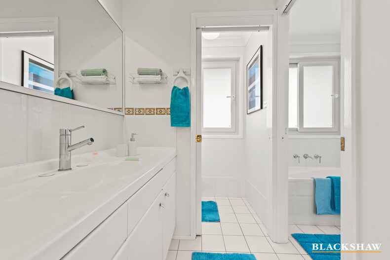 9 Flegg Crescent Gordon 9 Flegg Crescent Gordon