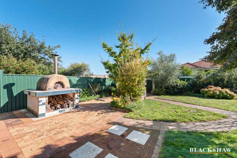 9 Flegg Crescent Gordon 9 Flegg Crescent Gordon