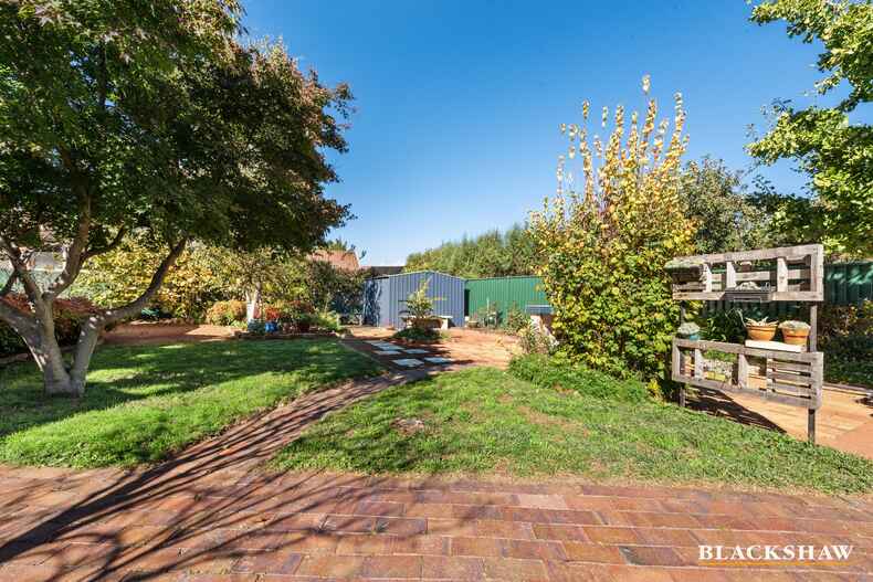 9 Flegg Crescent Gordon 9 Flegg Crescent Gordon