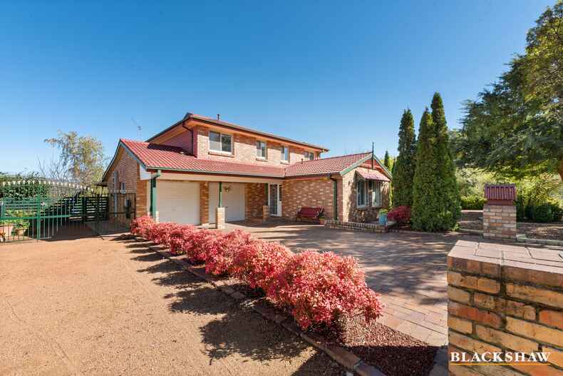 9 Flegg Crescent Gordon 9 Flegg Crescent Gordon