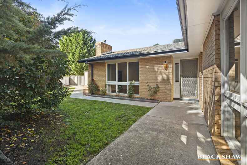 4 Swanton Street Chisholm