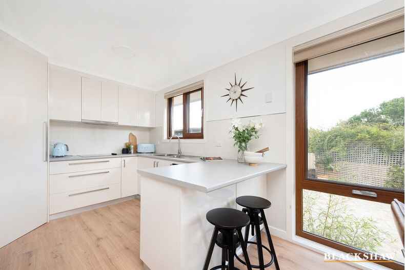 7 Edmunds Place Spence 7 Edmunds Place Spence