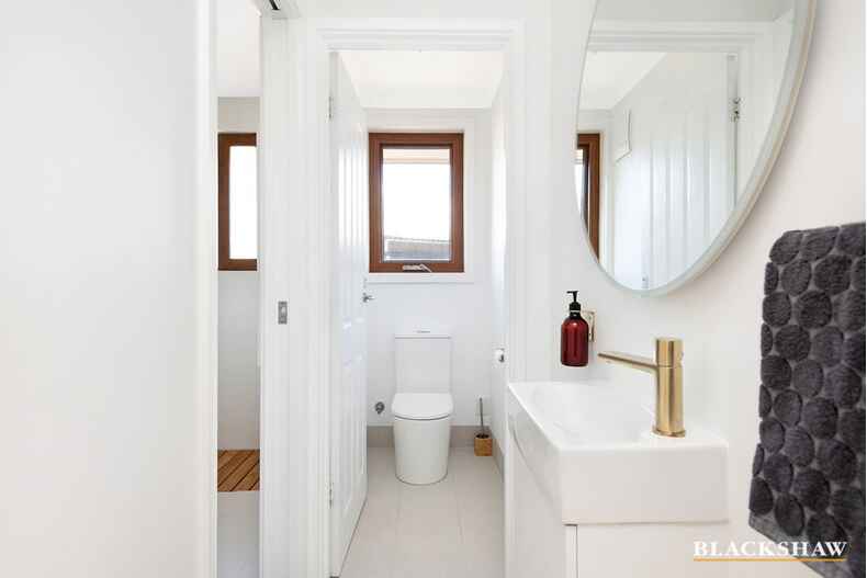 7 Edmunds Place Spence 7 Edmunds Place Spence