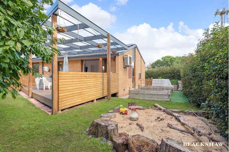 7 Edmunds Place Spence 7 Edmunds Place Spence