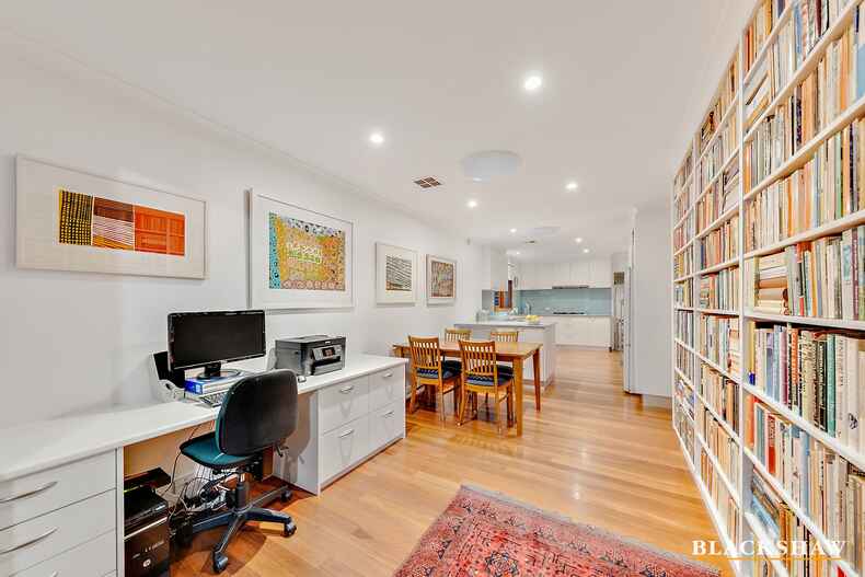 12 MacDonnell Street Yarralumla