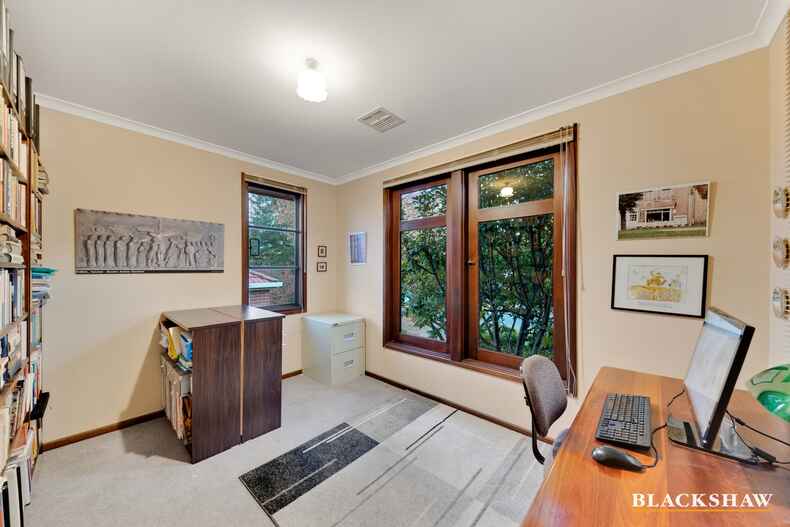 12 MacDonnell Street Yarralumla