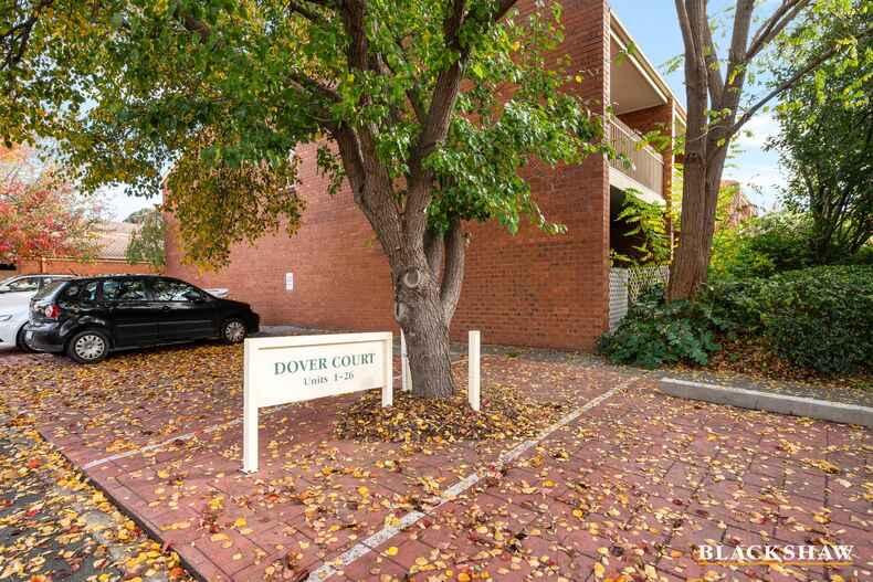 4 Dover Court Phillip 4 Dover Court Phillip