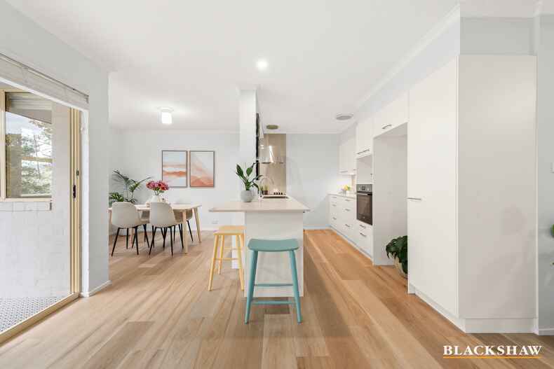 12/38 Bootle Place Phillip