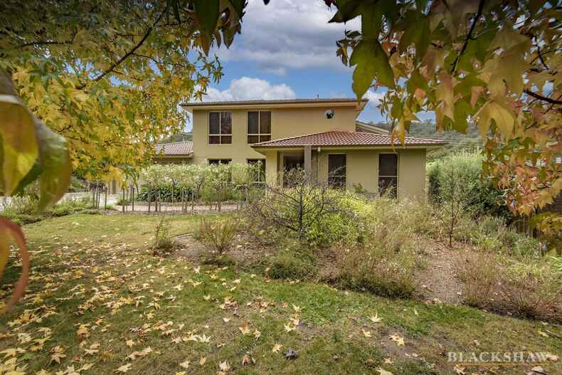 9 Chataway Crescent Fadden