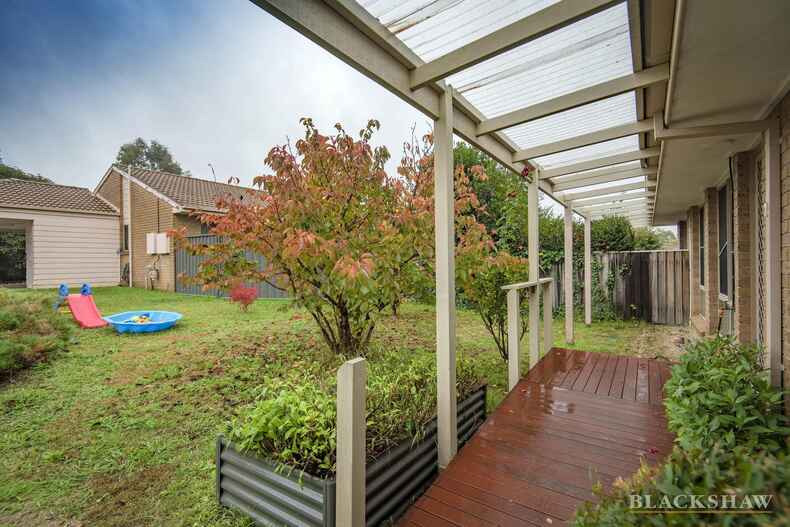 2/6 Blakey Close Monash