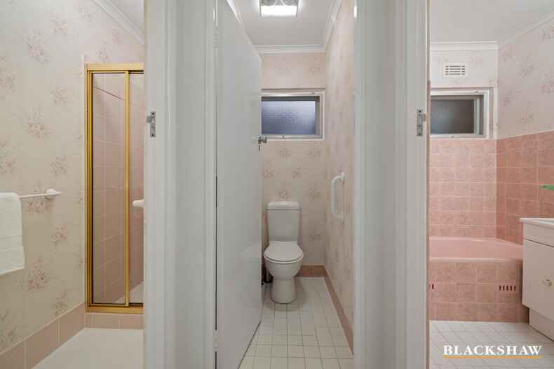 26 MacDonnell Street Yarralumla 26 MacDonnell Street Yarralumla