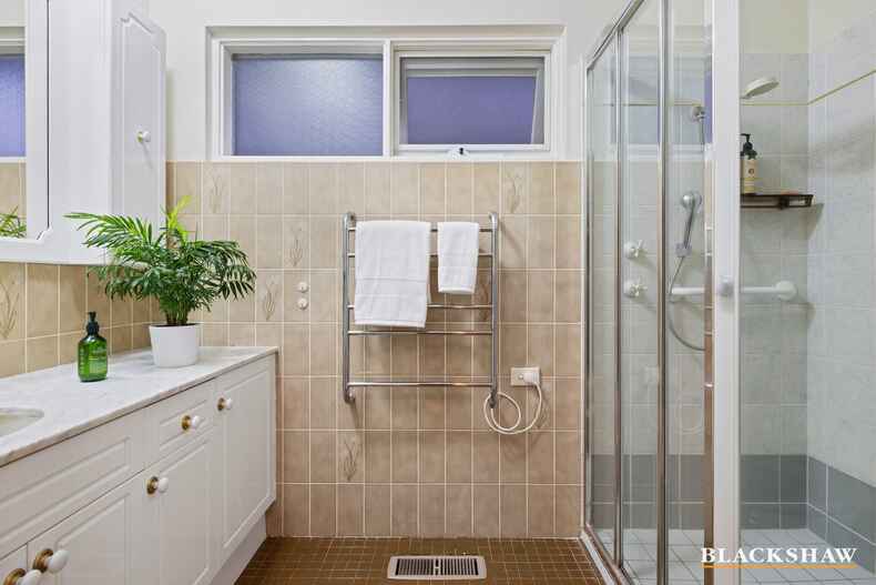 26 MacDonnell Street Yarralumla 26 MacDonnell Street Yarralumla